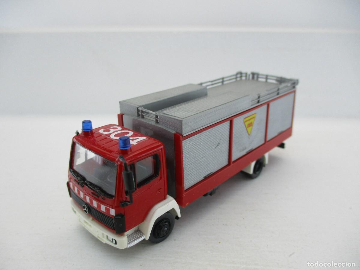 Coches a escala: CAMION ESCALA 1:87 REF C-9