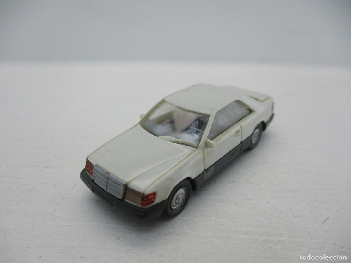 Coches a escala: COCHE ESCALA 1:87 REF LIBR