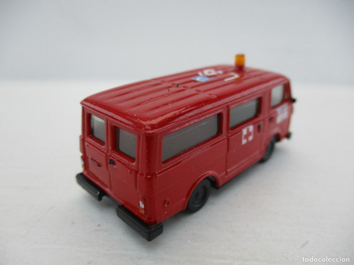 Coches a escala: COCHE ESCALA 1:87 REF LIBR - Foto 2