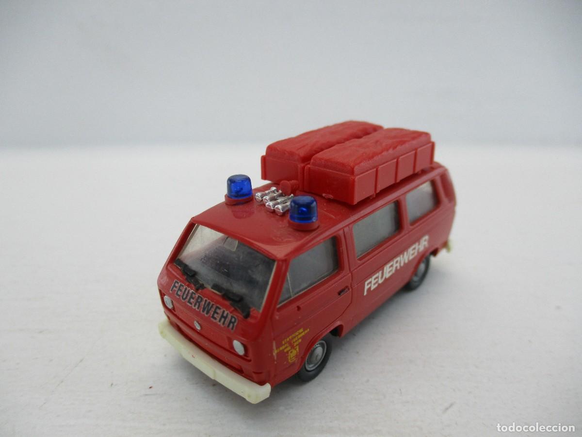 Coches a escala: COCHE ESCALA 1:87 REF LIBR