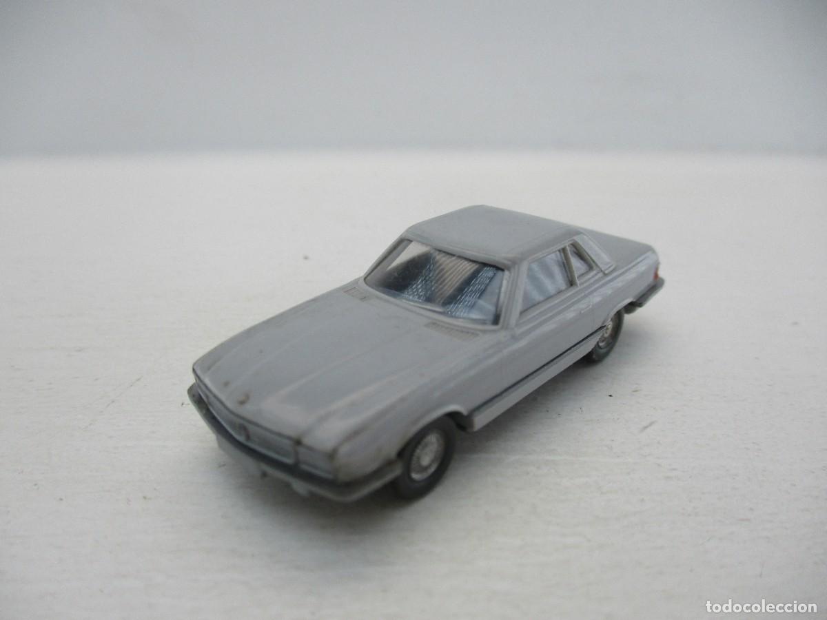 Coches a escala: COCHE ESCALA 1:87 REF LIBR