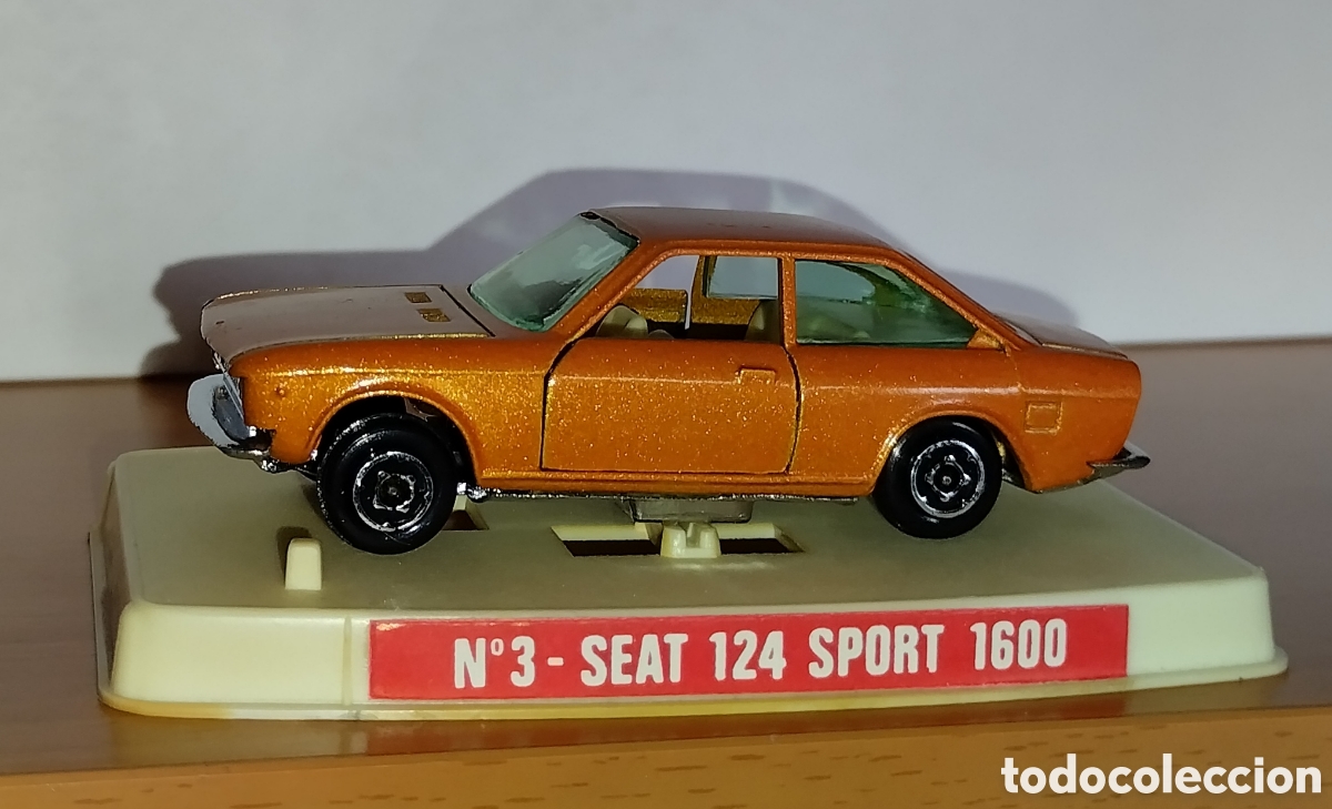 Coches a escala: Seat 124 Sport Coup&eacute; Guisval