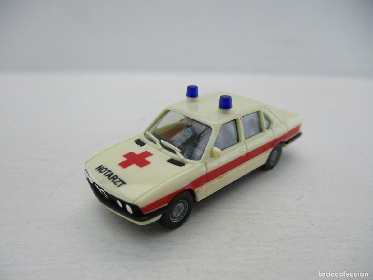 Coches a escala: COCHE ESCALA 1:87 REF LIBR