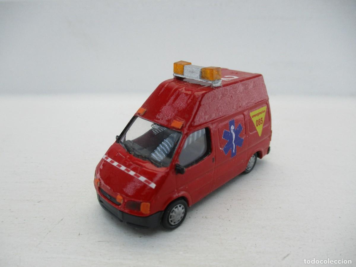 Coches a escala: COCHE ESCALA 1:87 REF LIBR