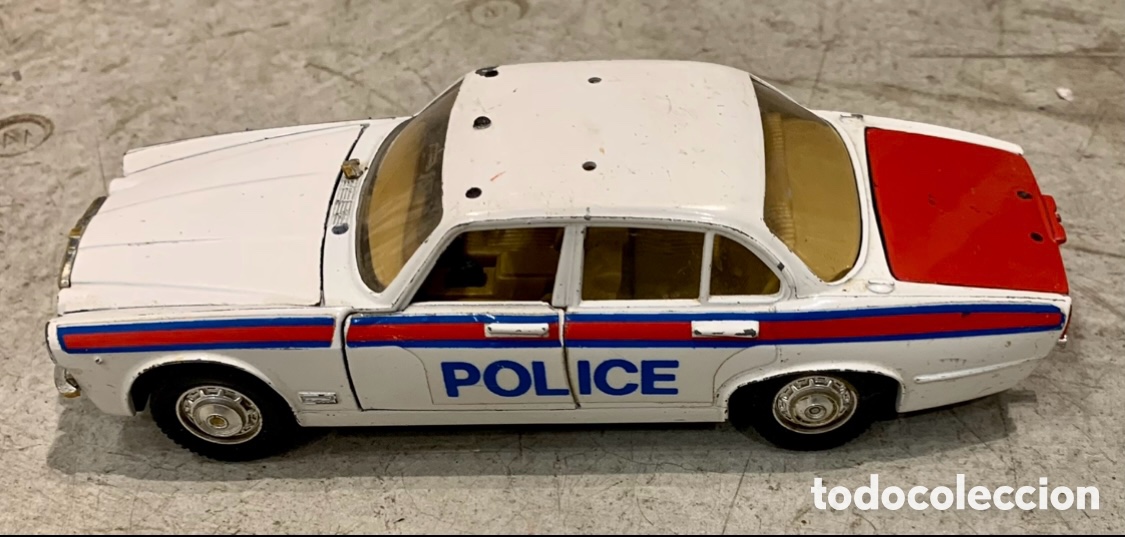 Coches a escala: Juguete. Coche de Policia. POLISTIL. Jaguar. A&ntilde;os 80.