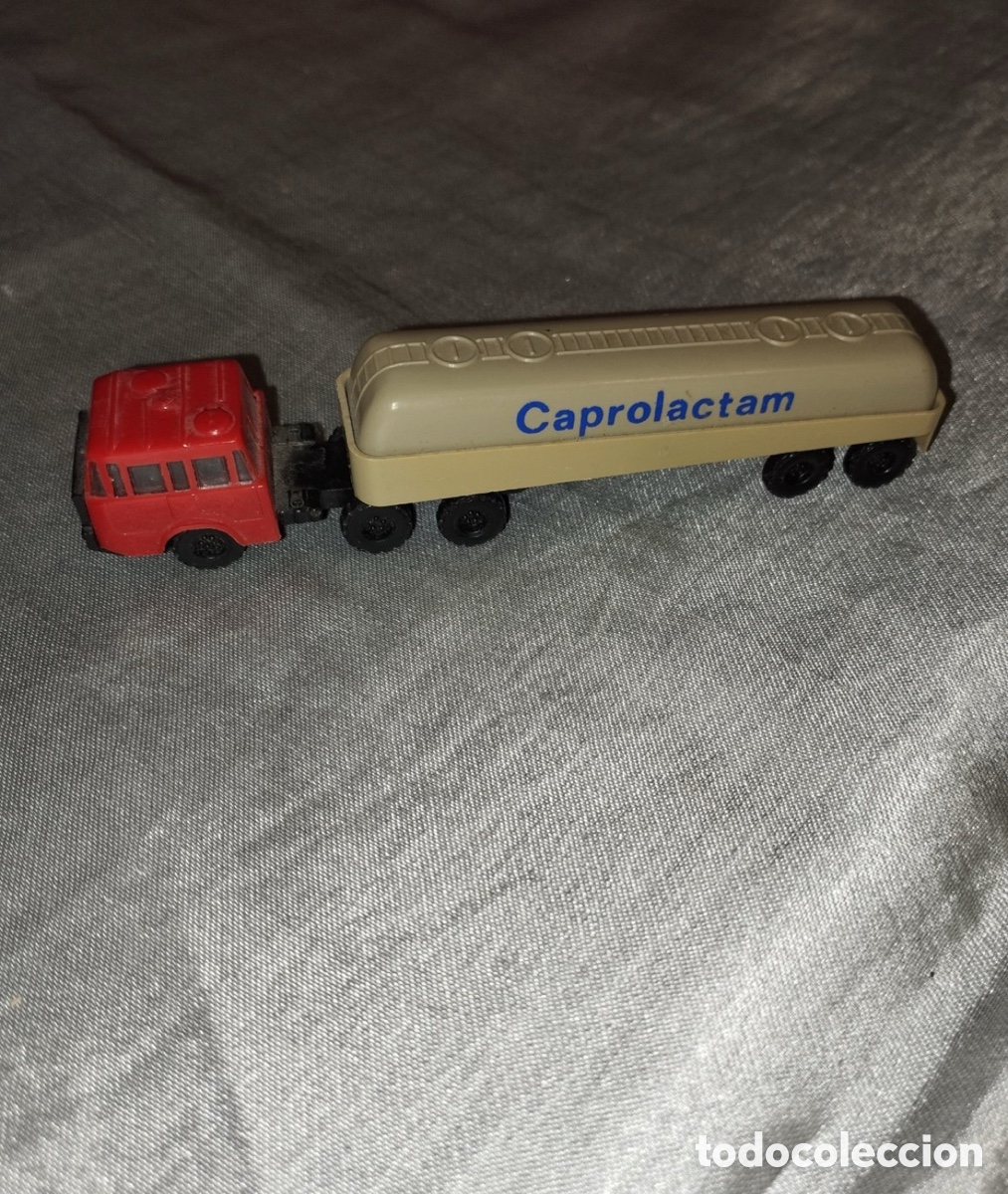 Coches a escala: Cami&oacute;n Cisterna Tatra 813 &rdquo;Caprolactam&rdquo; 1:87 H0 - Permot / VEB DDR RDA (Pl&aacute;stico)