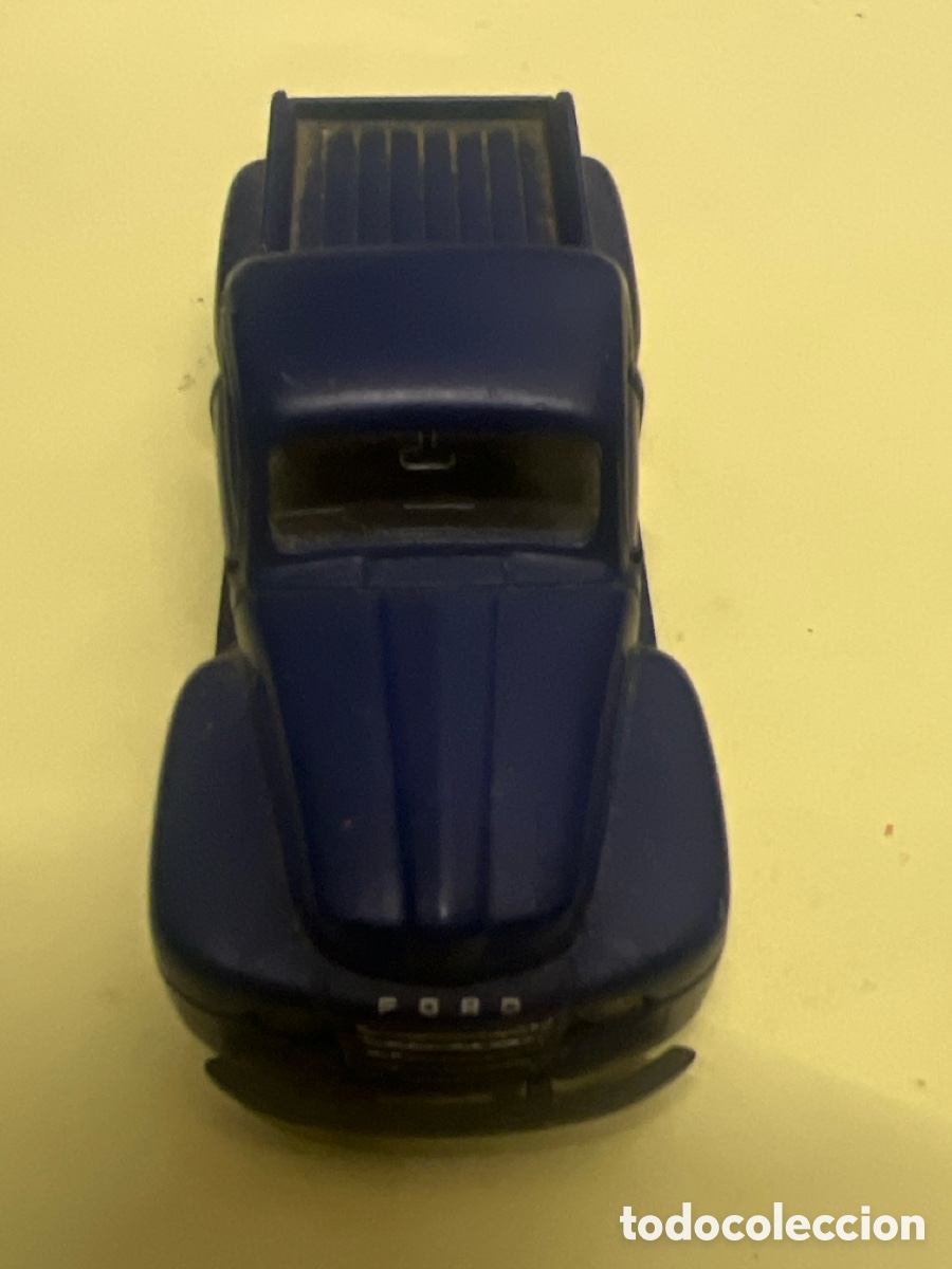Coches a escala: T1/D4/93. Cami&oacute;n en miniatura pickup Maisto 1/36