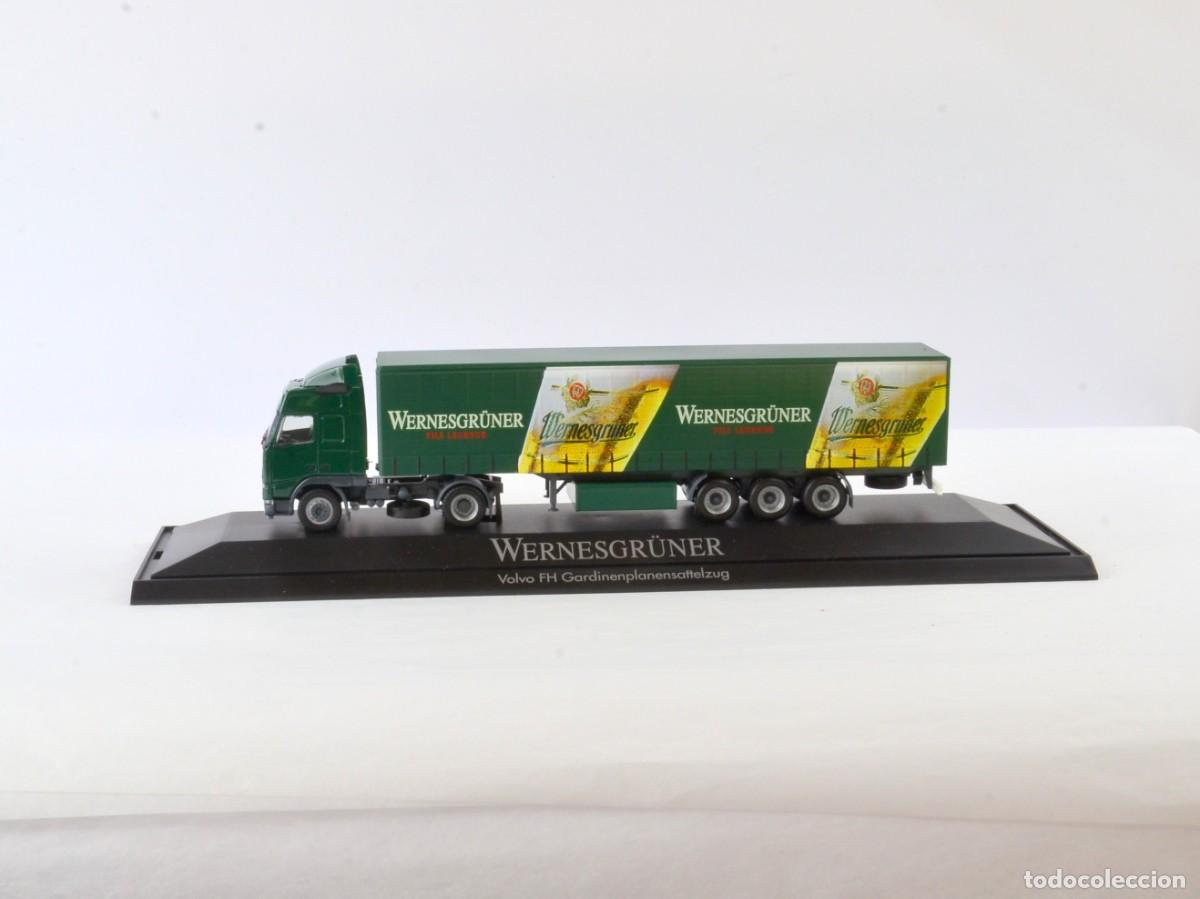 Coches a escala: Herpa Escala 1:87 H0 Cami&oacute;n Articulado Volvo FH16 Wernesgr&uuml;ner Impecable con Caja