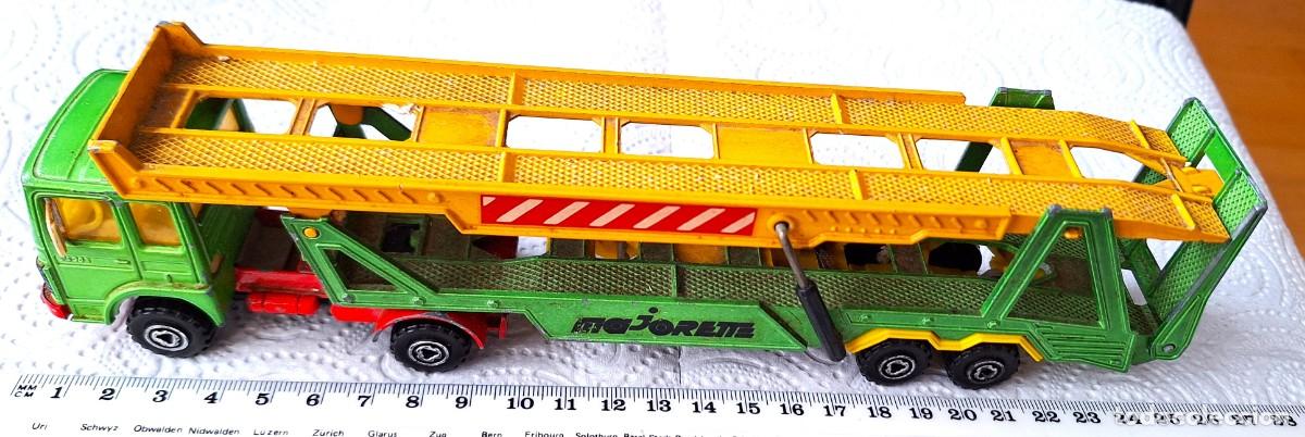 Coches a escala: COCHE ESCALA 1/60 - ANTIGUO CAMI&Oacute;N RENAULT PARA VEHICULOS - A&Ntilde;OS 80 - MARCA MAJORETTE - BUEN ESTADO