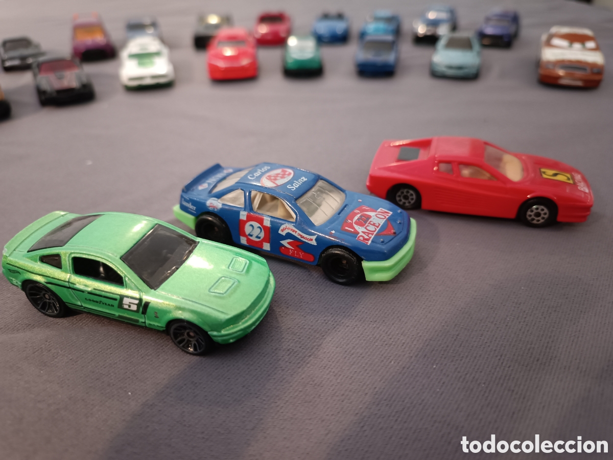 Coches a escala: LOTE VARIADO DE 40 COCHES A ESCALA 1:64 - Foto 9