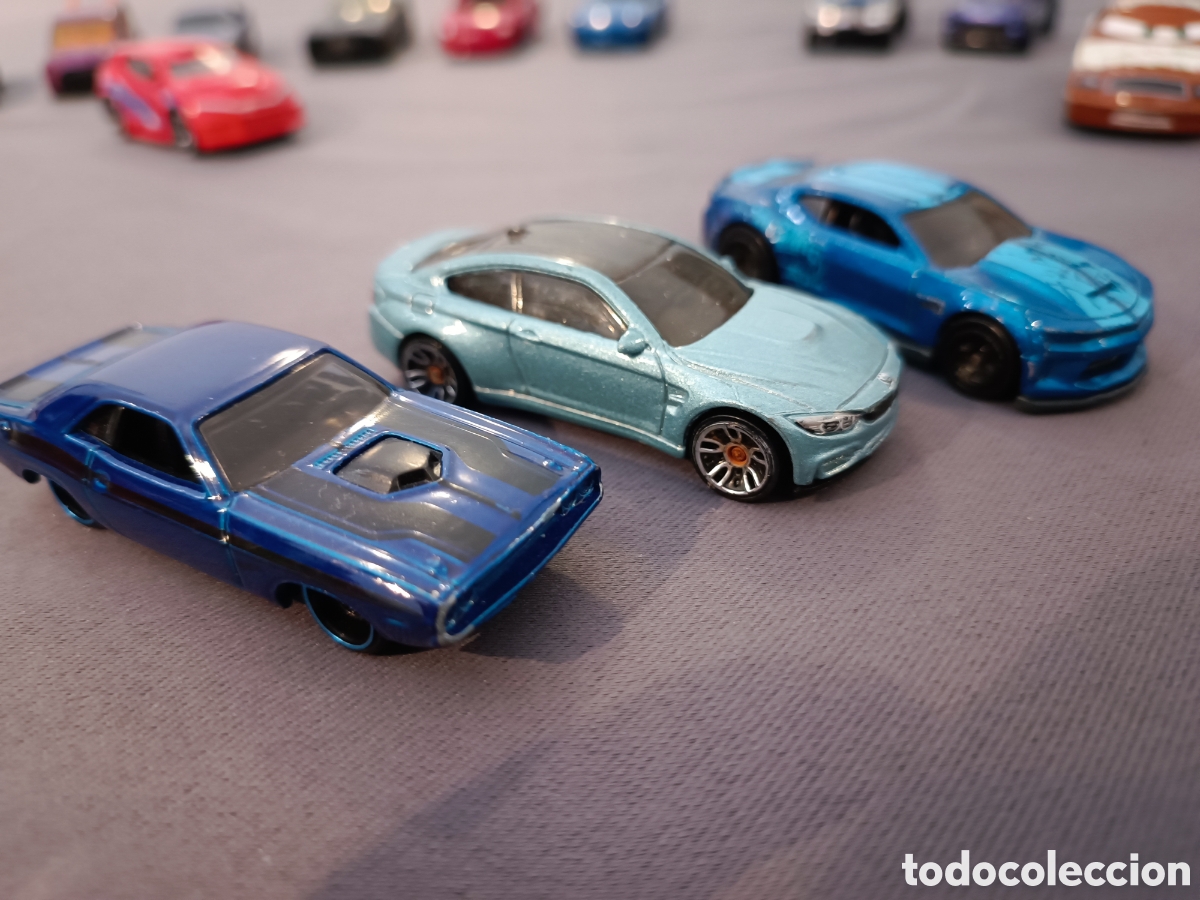 Coches a escala: LOTE VARIADO DE 40 COCHES A ESCALA 1:64 - Foto 12