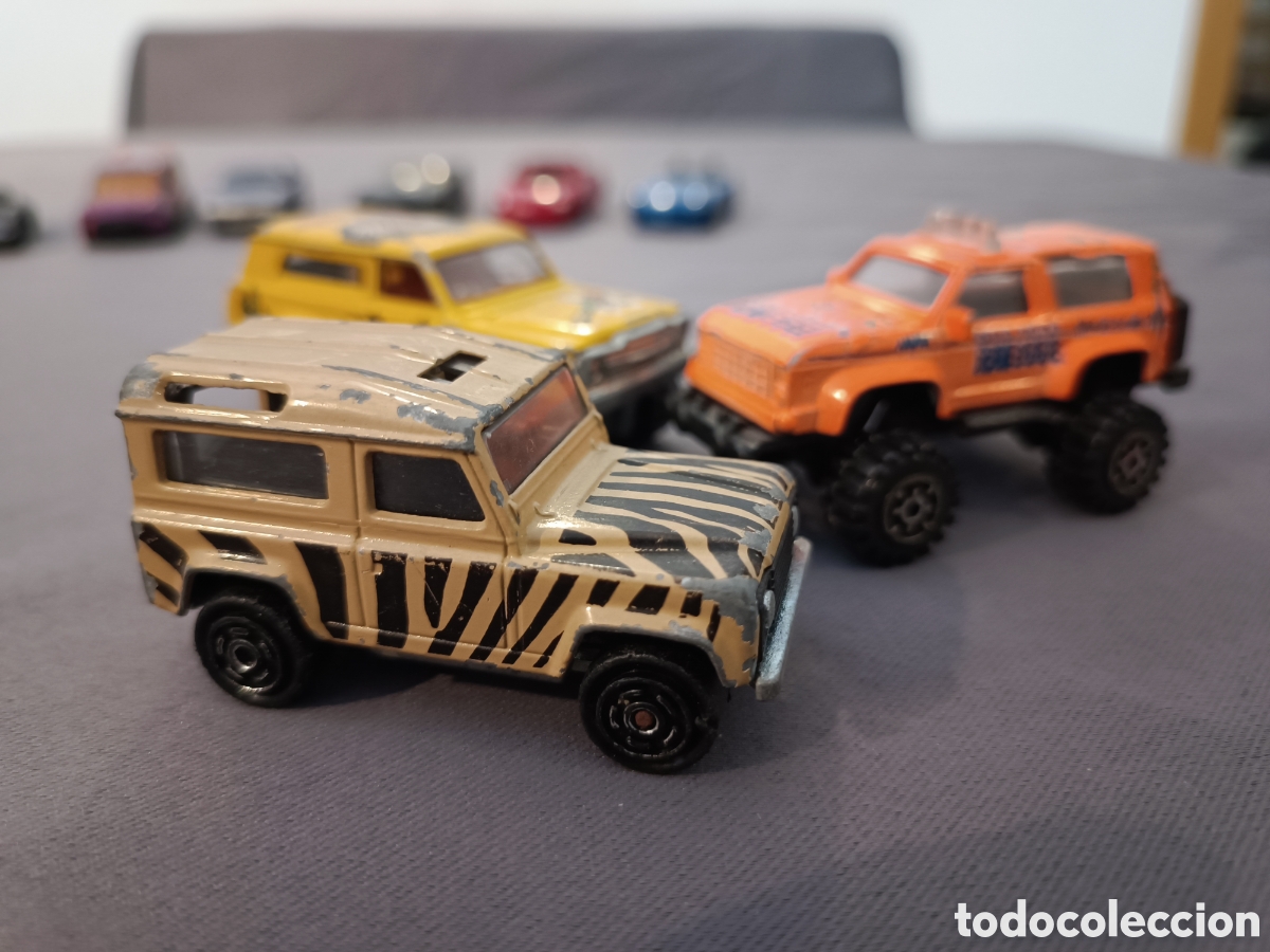 Coches a escala: LOTE VARIADO DE 40 COCHES A ESCALA 1:64 - Foto 15