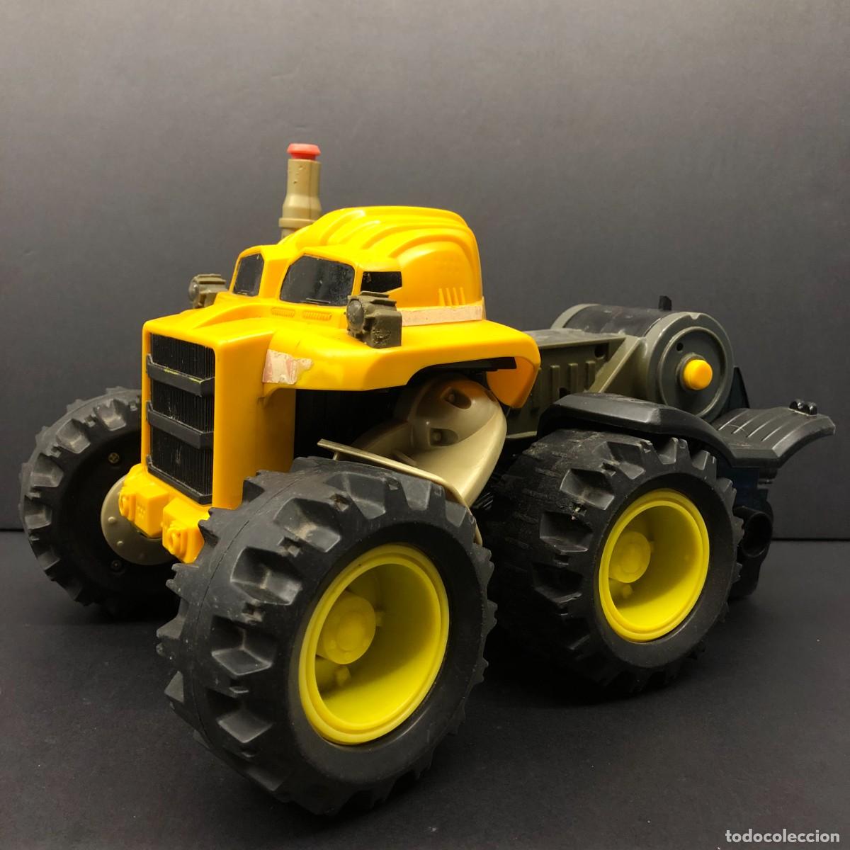 Coches a escala: CAMI&Oacute;N INTERACTIVO DE JUGUETE - ROCKY THE ROBOT TRUCK - MATTEL - 2008 - R9673 - 30 X 20 CM / 72