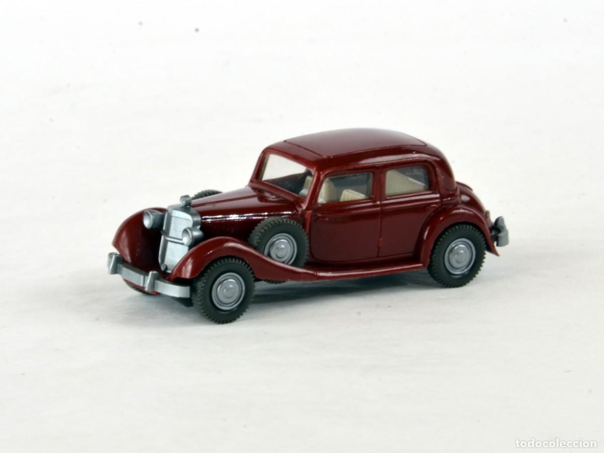 Coches a escala: Wiking Escala 1:87 H0 Mercedes Benz 260D Burdeos