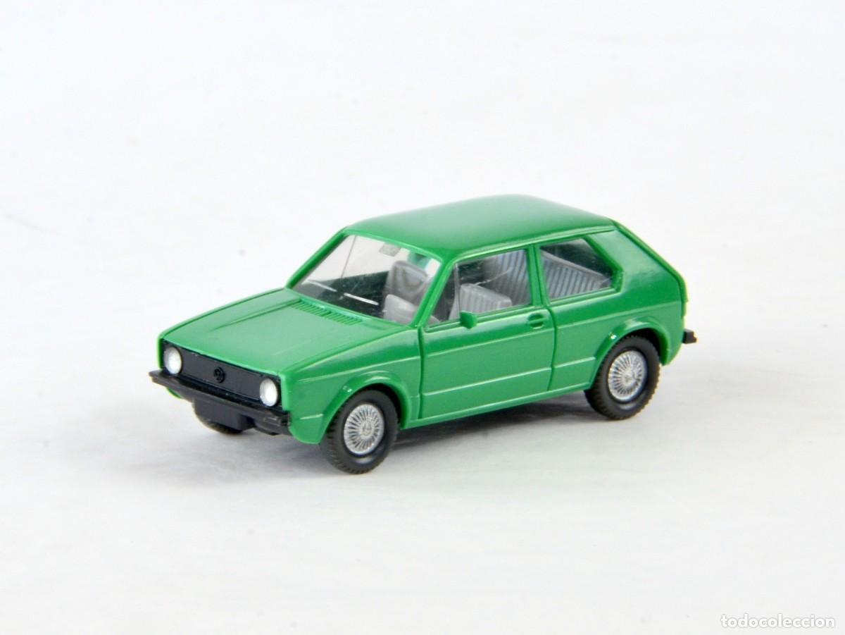 Coches a escala: Wiking Escala 1:87 H0 Antiguo Volkswagen Golf I, 2 Puertas, Verde, 1978 - 83