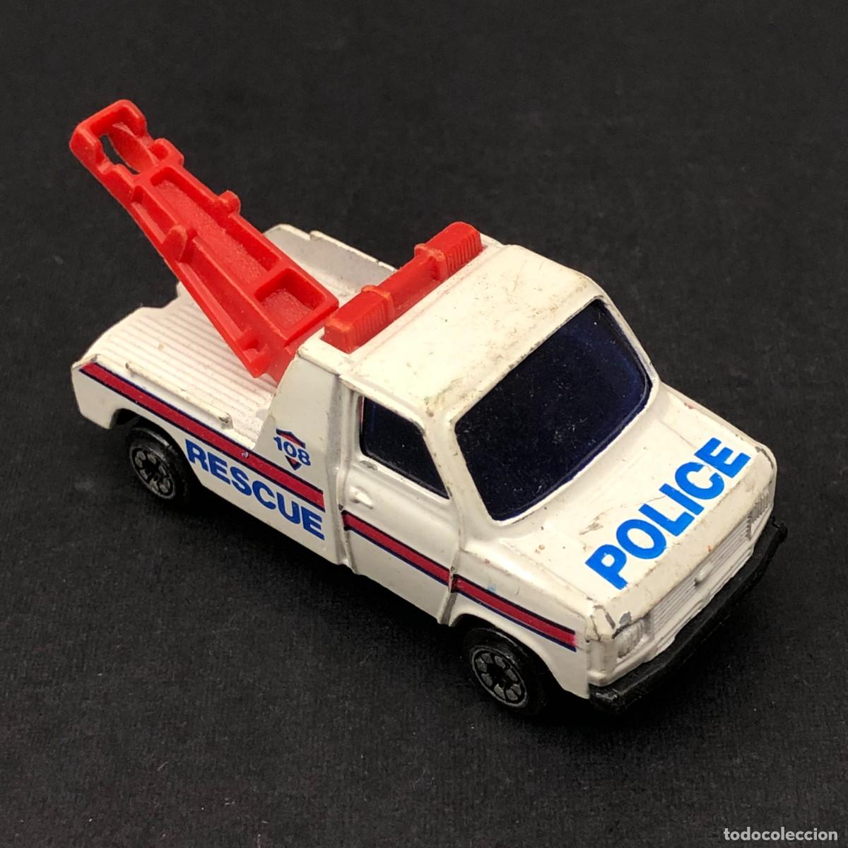 Coches a escala: COCHE DE JUGUETE - FORD TRANSIT WRECKER - CORGI - POLICE - RESCUE - ESCALA 1:64 - 7 X 3 CM / 247