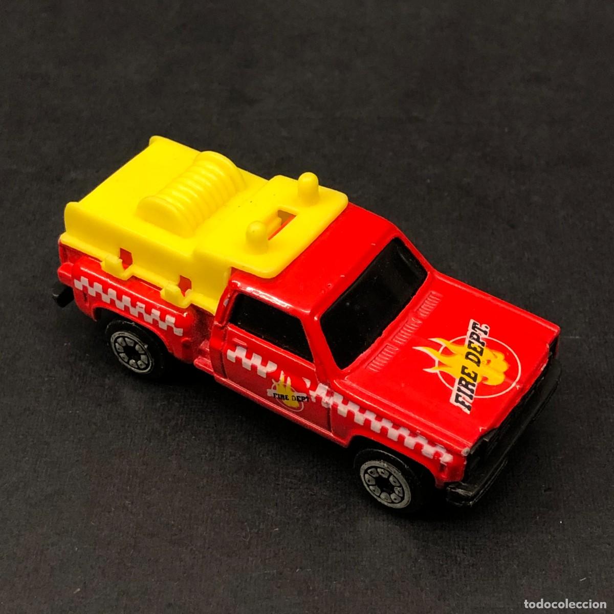 Coches a escala: COCHE DE JUGUETE - BOMBEROS - FIRE DEPT. - CHEVROLET STEPSIDE - WELLY - 7 X 3 CM / 257