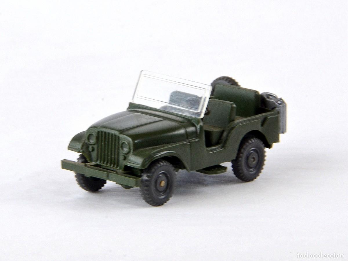 Coches a escala: Wiking 1:87 H0 Antiguo Jeep Typ 5 Militar 1962 - 1979