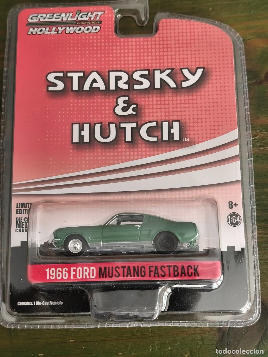 Coches a escala: Greenlight Hollwood 1966 Ford Mustang Fastback Starsky & Hutch.Edici&oacute;n limitada.Escala 1/64.