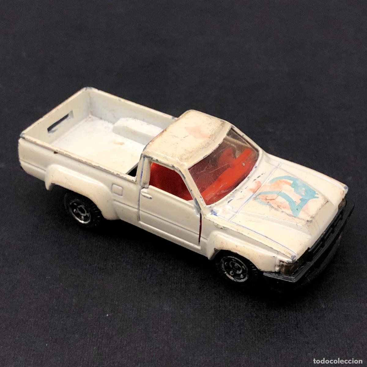 Coches a escala: COCHE DE JUGUETE - TOYOTA HILUX - GUISVAL - 7,5 X 3 CM / 321