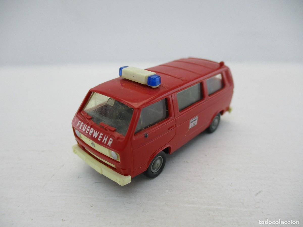 Coches a escala: COCHE ESCALA 1:87 REF FJ