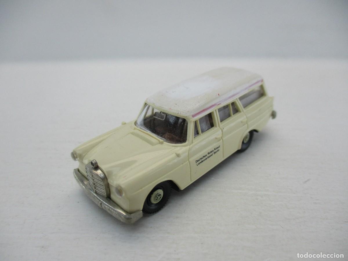 Coches a escala: COCHE ESCALA 1:87 REF FJ