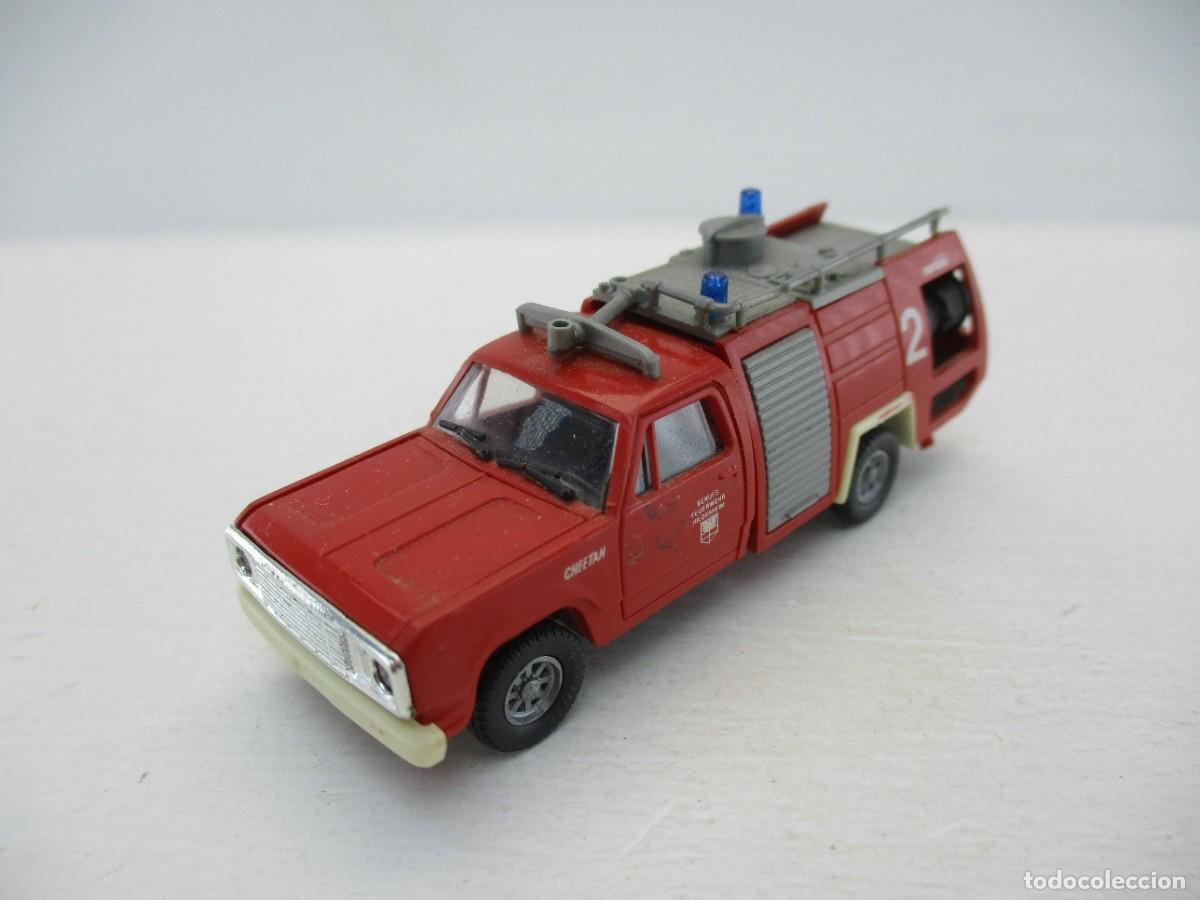 Coches a escala: COCHE ESCALA 1:87 REF FJ