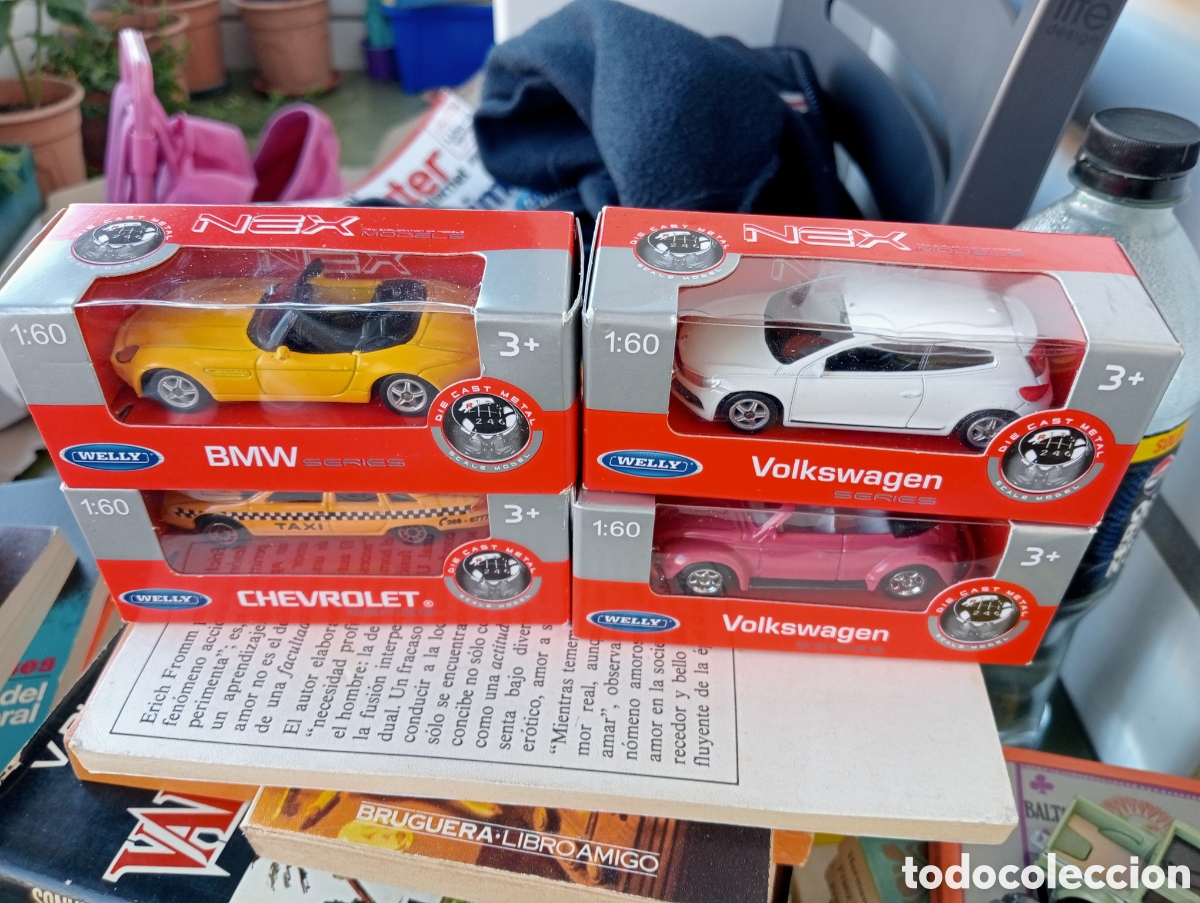 Coches a escala: Lote de 4 coches en escala
