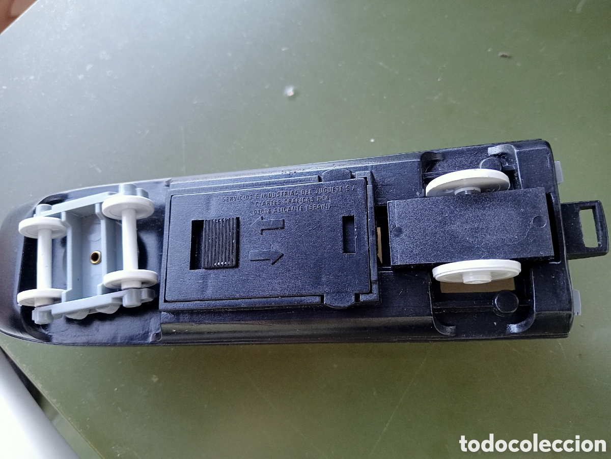 Coches a escala: Locomotora Renfe Ave - Foto 4