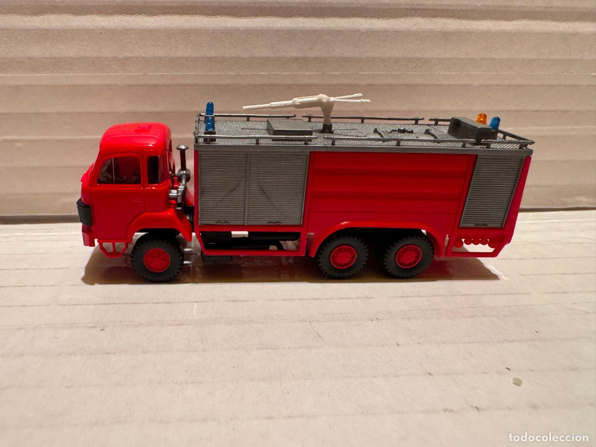 Coches a escala: ANTIGUO COCHE DE BOMBEROS ROSKOPF Esc. HO
