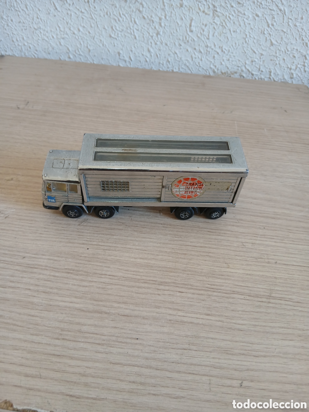 Coches a escala: camion pegaso transportes internacionales mira escala 1/64