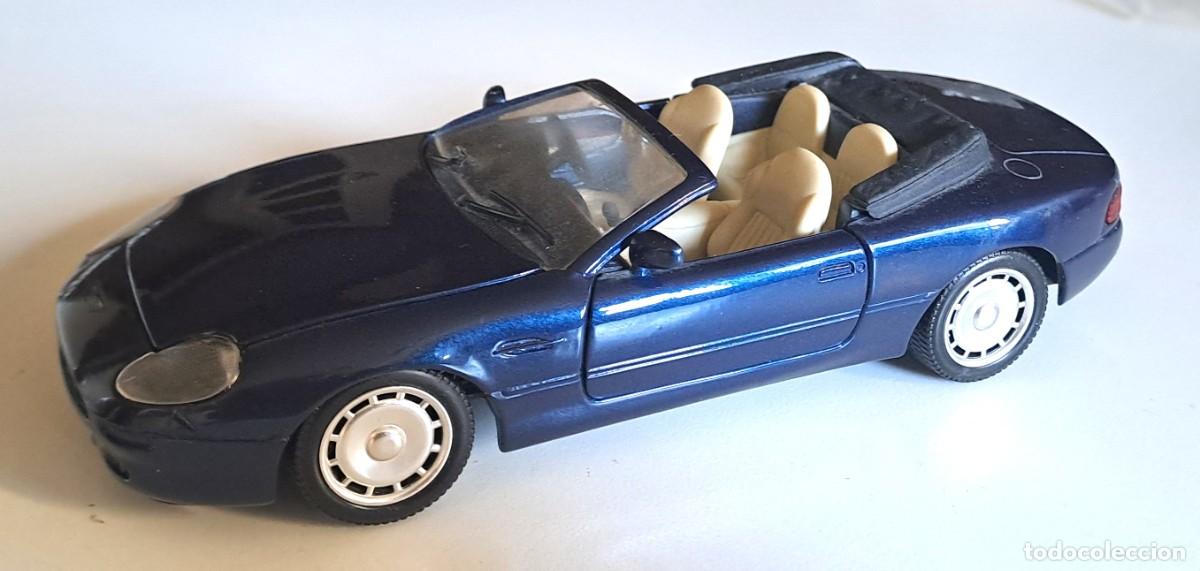 Coches a escala: COCHE METALICO ASTON MARTIN DB7 ESCALA 1:24