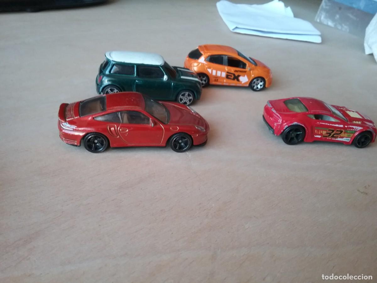 Coches a escala: 4 coches varios modelo NE