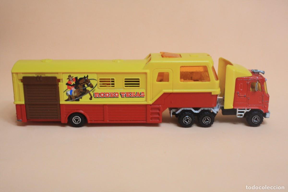Coches a escala: CAMION VINTAGE MAJORETTE SUPER MOVERS &rdquo;RODEO TEXAS&rdquo; FRANCIA 1/60