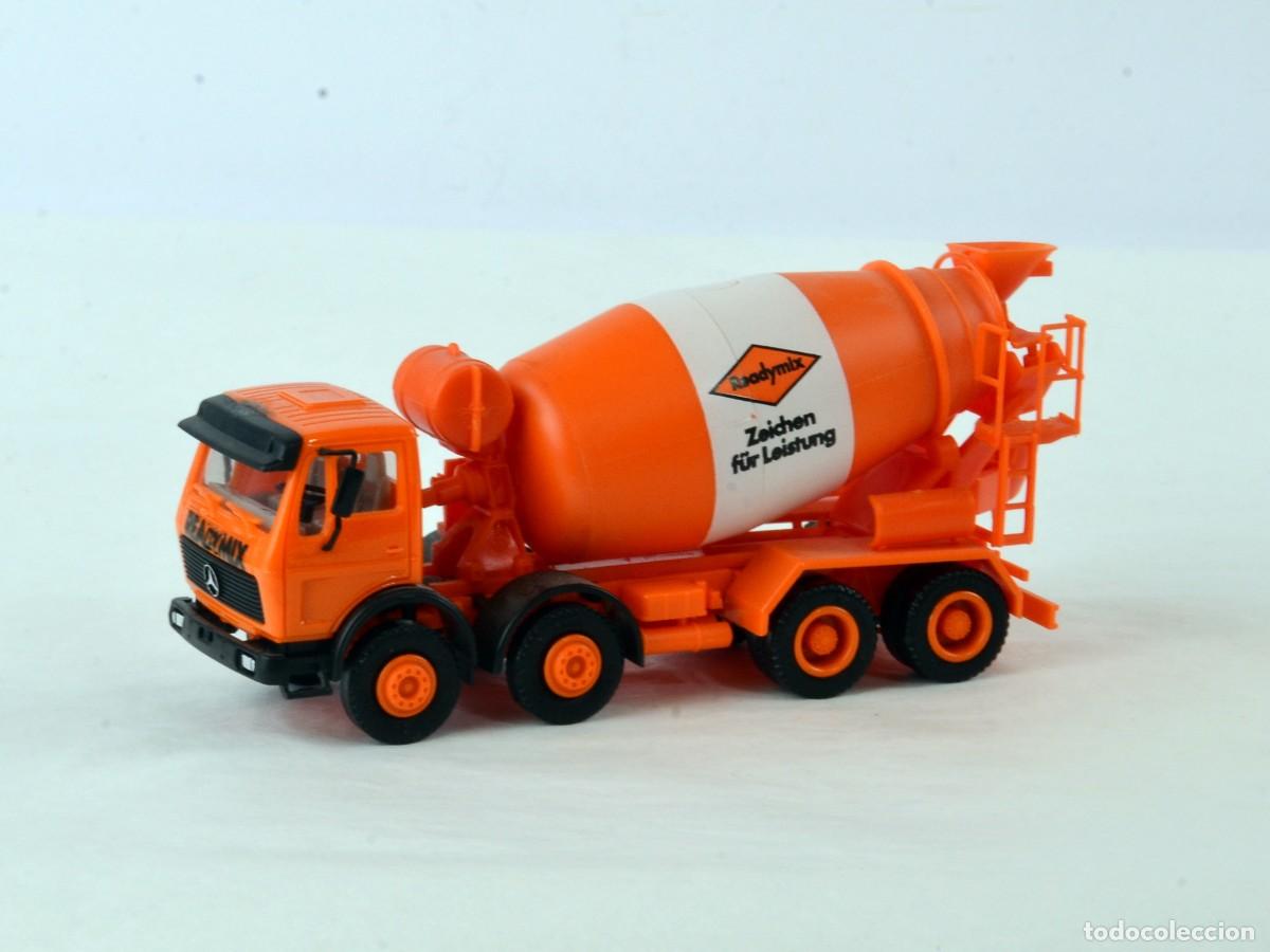 Coches a escala: Kibri Escala 1:87 H0 Cami&oacute;n Hormigonera Mercedes Benz NG 4 Ejes Readymix