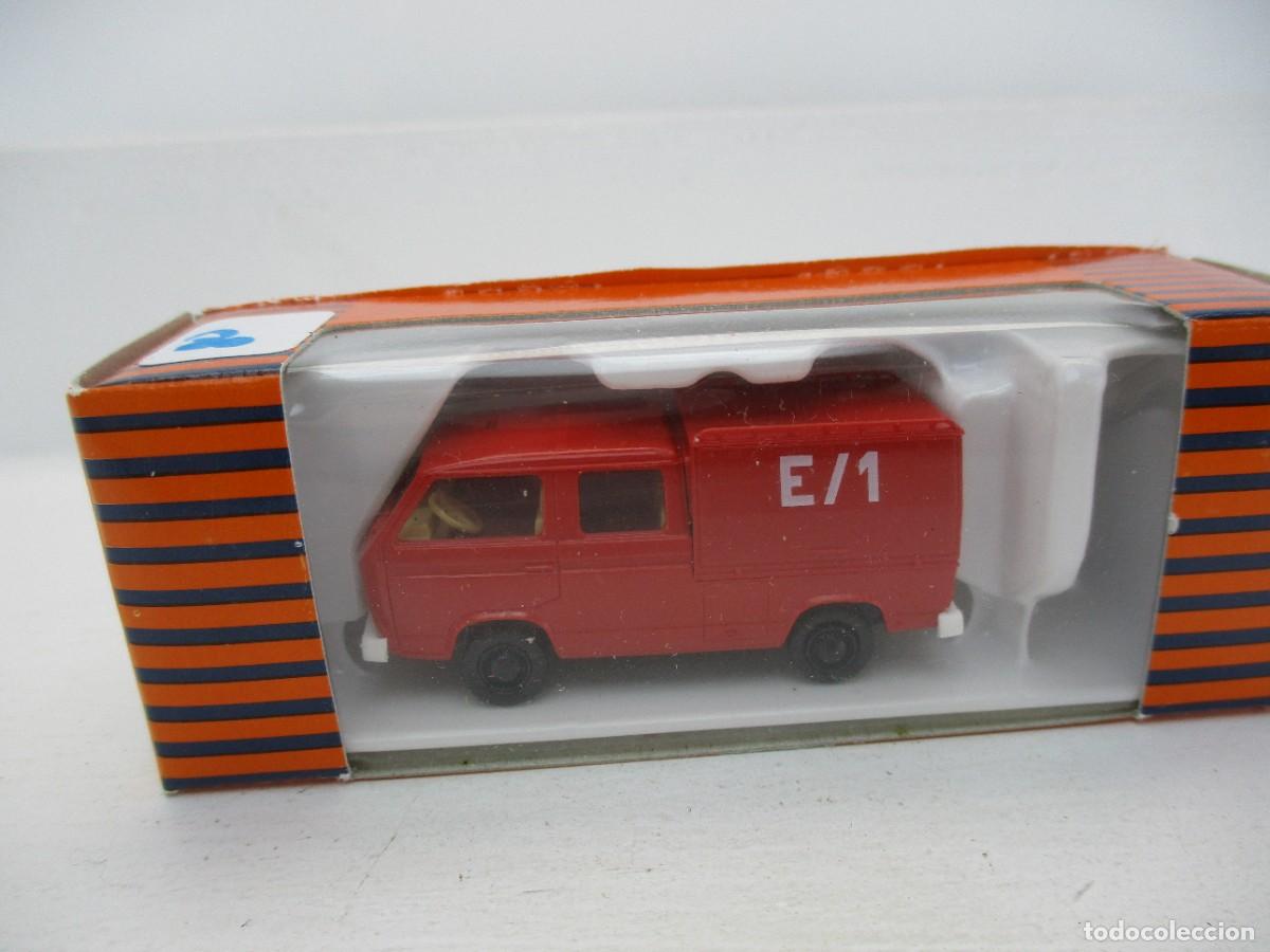 Coches a escala: COCHE ESCALA 1:87 REF C-1