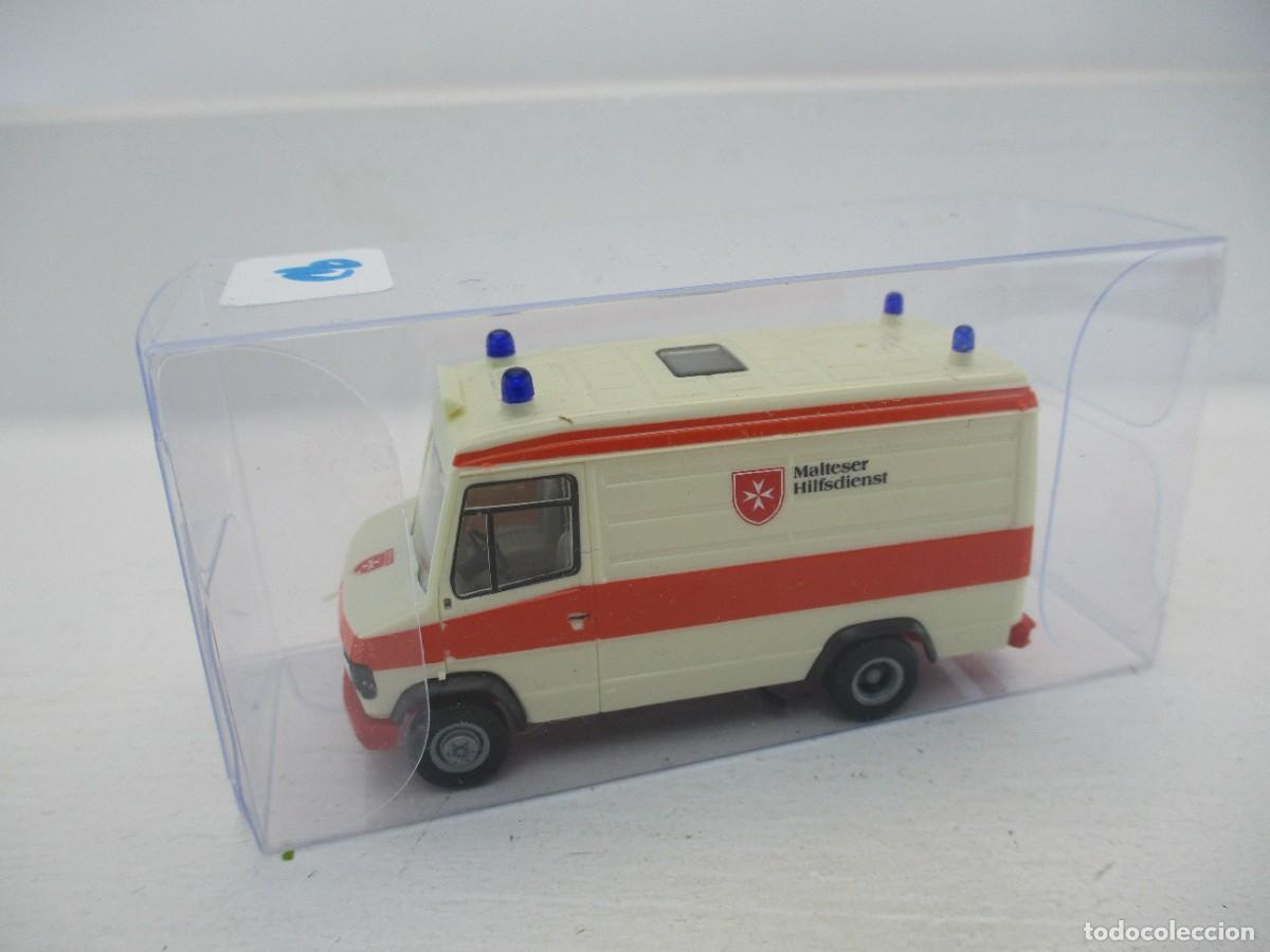 Coches a escala: COCHE ESCALA 1:87 REF C-1 - Foto 1