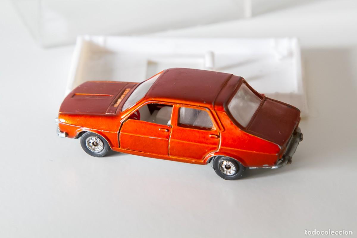 Coches a escala: Coche miniatura Guisval Renault 12 S Ref 4 - Foto 14