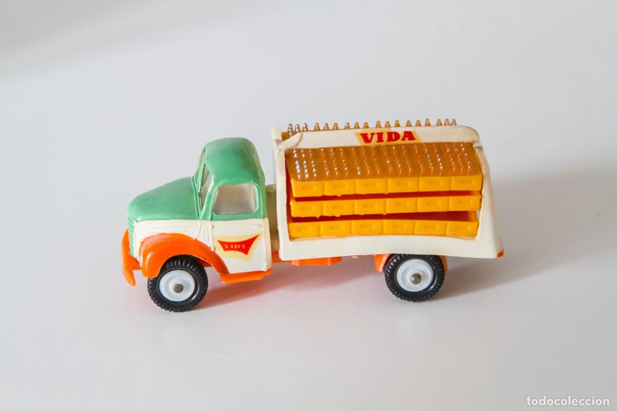 Coches a escala: Camion miniatura Anguplas Mini Cars Ebro Zumos Vida n&ordm; 126, pl&aacute;stico, esc. 1/86