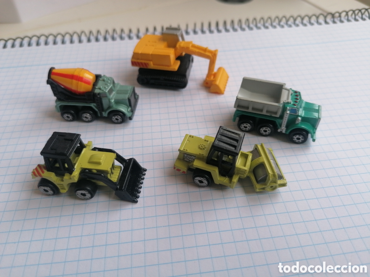 Coches a escala: MICROMACHINES GALOOB A&Ntilde;OS 80 LOTE VEH&Iacute;CULOS DE OBRA, HORMIGONERA, PALA, EXCAVADORA, ETC...
