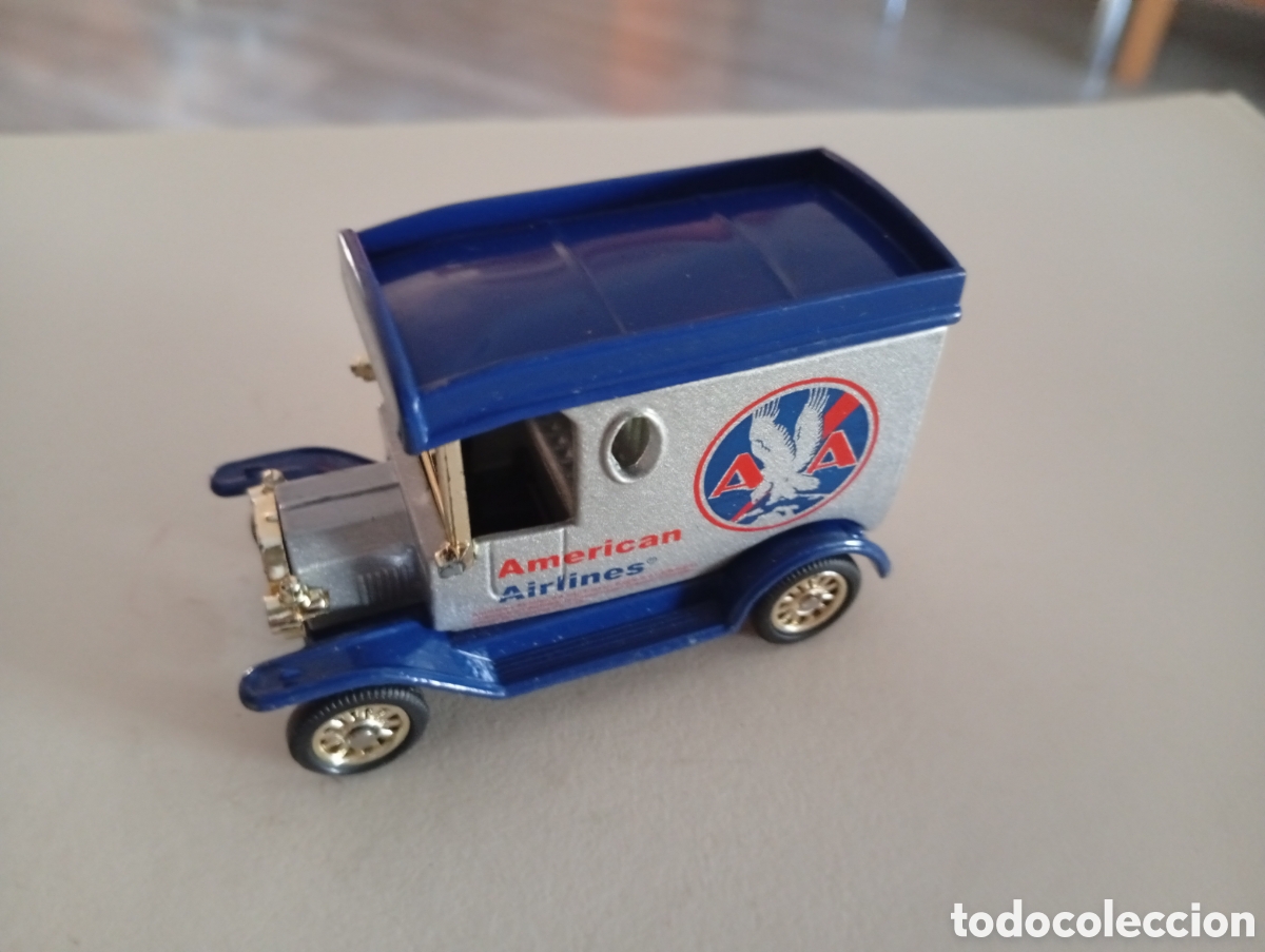 Model Cars: Cami&oacute;n american Airlines