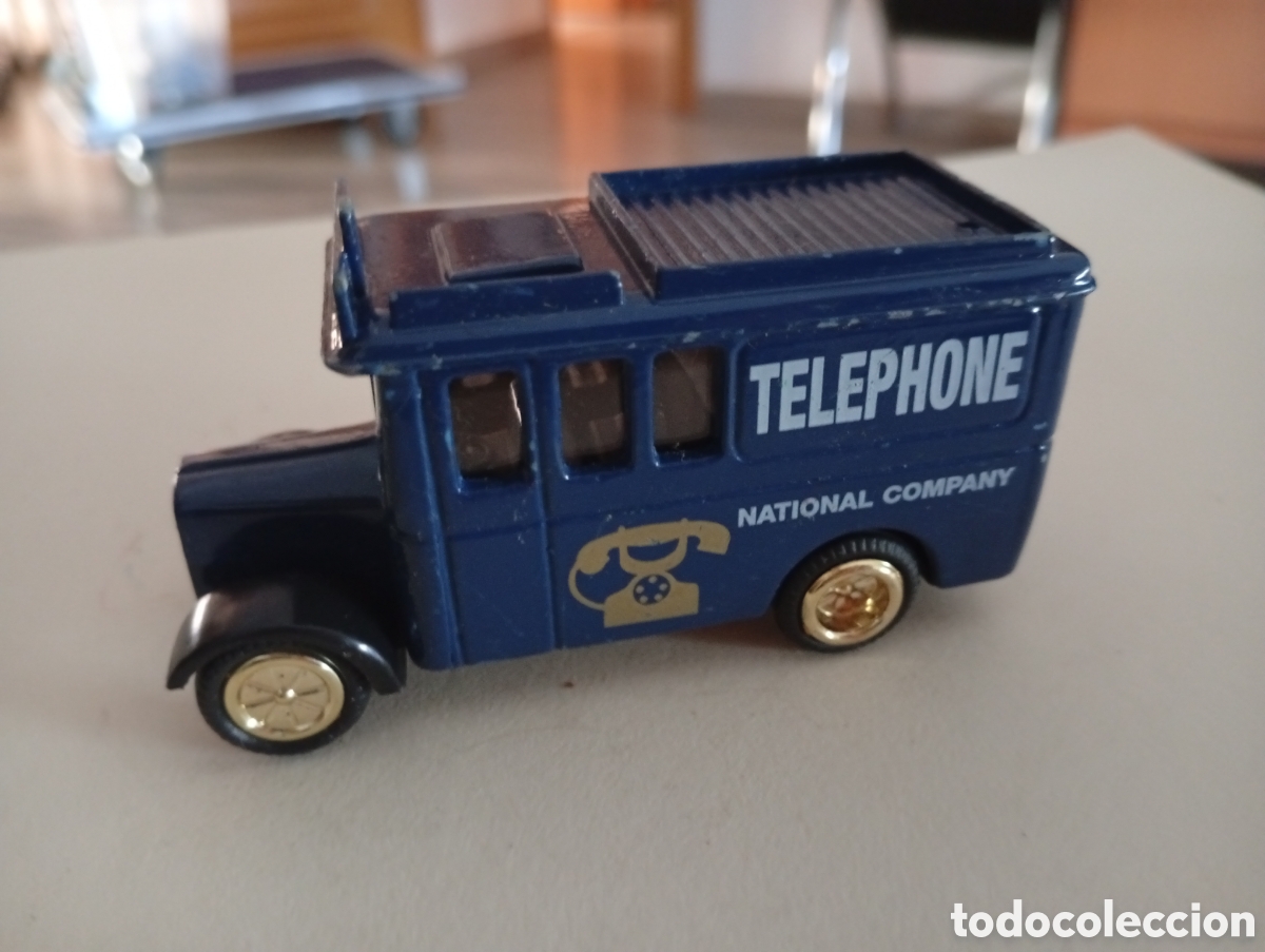 Auto in scala: Cami&oacute;n telephone buen estado