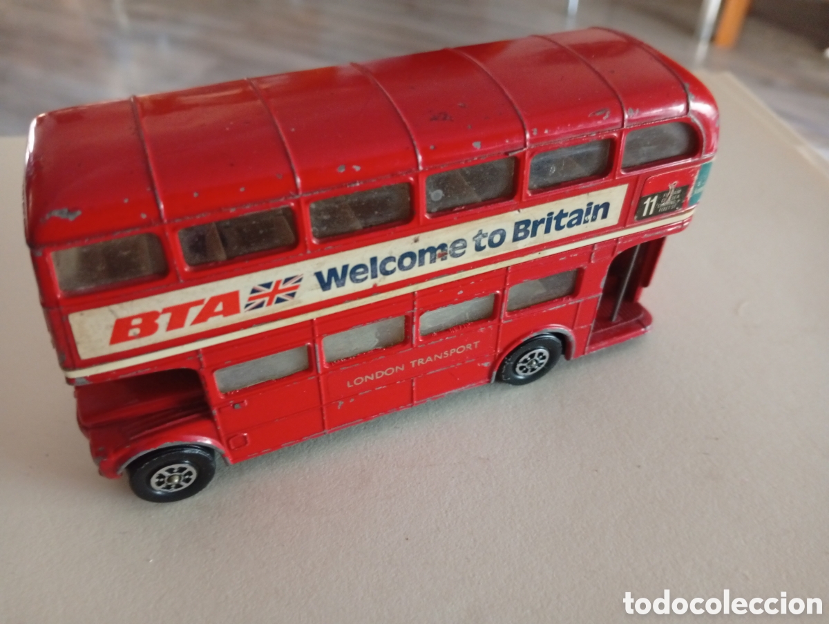 Coches a escala: Autobus corgi england buen estado