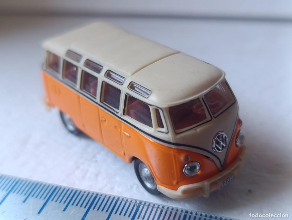 Coches a escala: FIGURA DE PVC - VOLKSWAGEN T1 SAMBA - SCHUCO - ( )