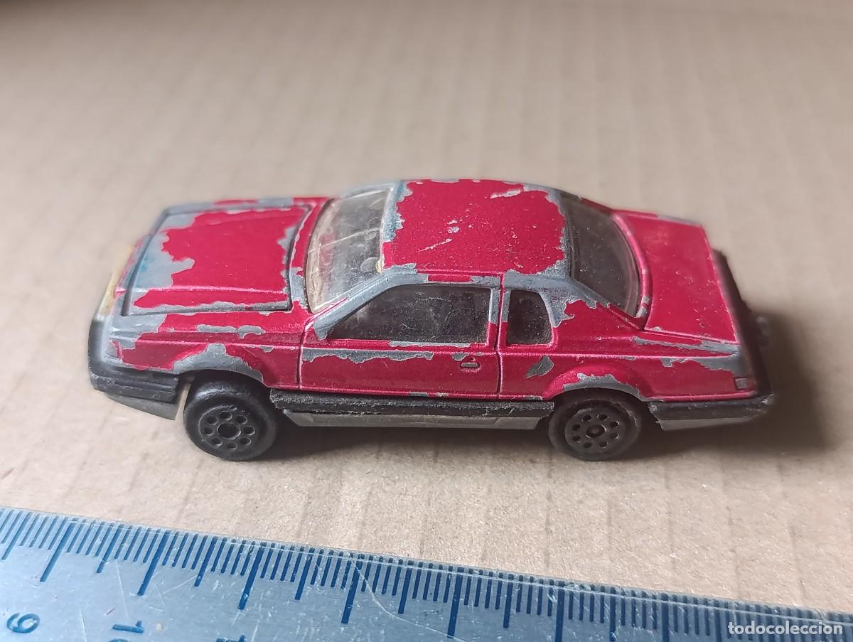 Coches a escala: FIGURA DE PVC - FORD THUNDERBIRD - ESC. 1/67 - MAJORETTE - ( )