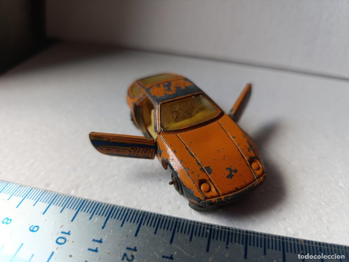 Coches a escala: PORSCHE 928 S - ESC. 1/64 - ESPA&Ntilde;A - GUISVAL - ( )