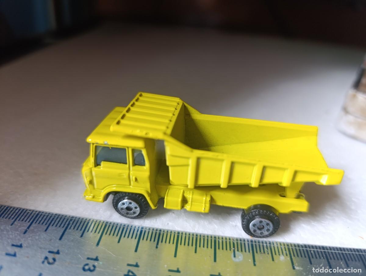 Coches a escala: CAMION VOLQUETE OBRA - CHINA - YATMING - ( ) - COCHE