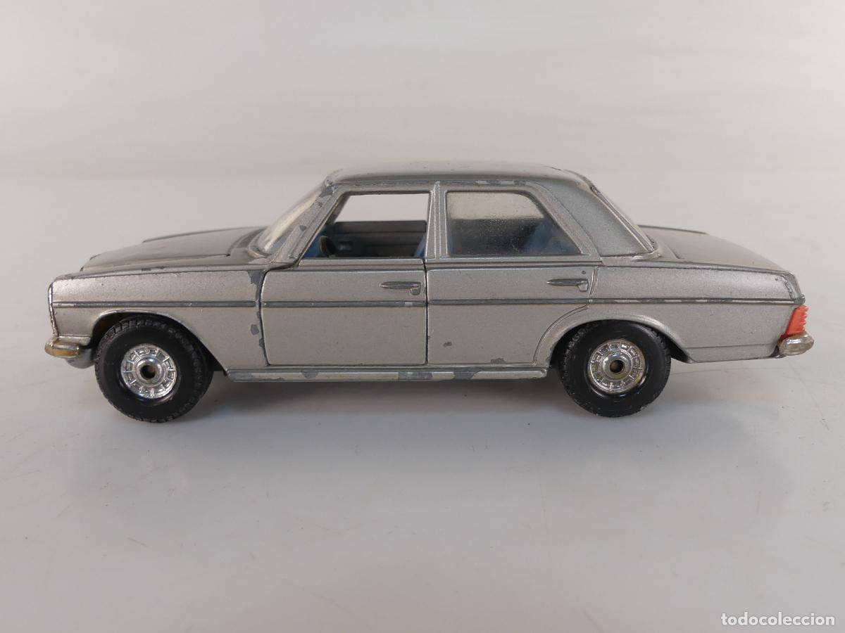 Modellautos: COCHE DE ESCALA MERCEDES BENZ 240 DE CORGI