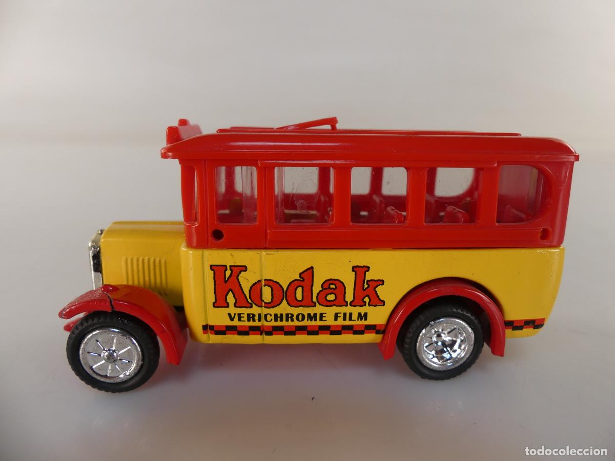 Voitures &agrave; l'&eacute;chelle: COCHE DE ESCALA CON PUBLICIDAD DE KODAK