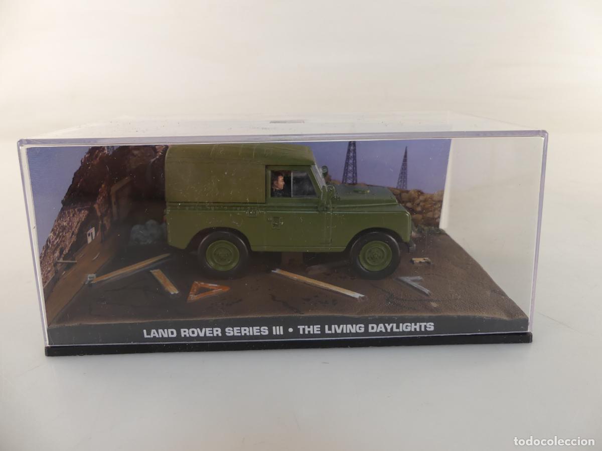Coches a escala: COCHE DE LAND ROVER SERIES III -THE LIVING DAYLIGHTS 007